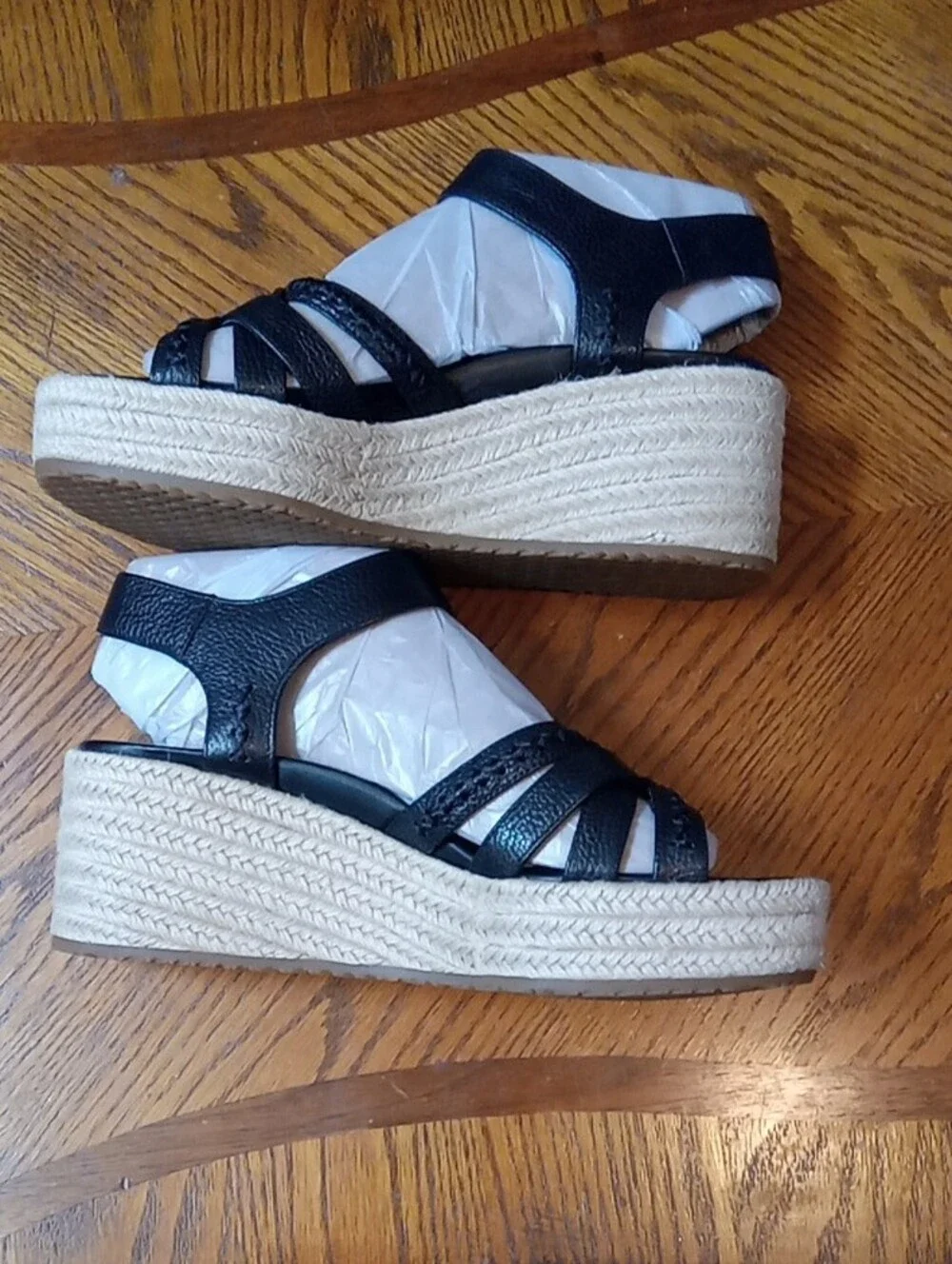 Vionic Wedge Espadrille Leather Strap Sandals NWT